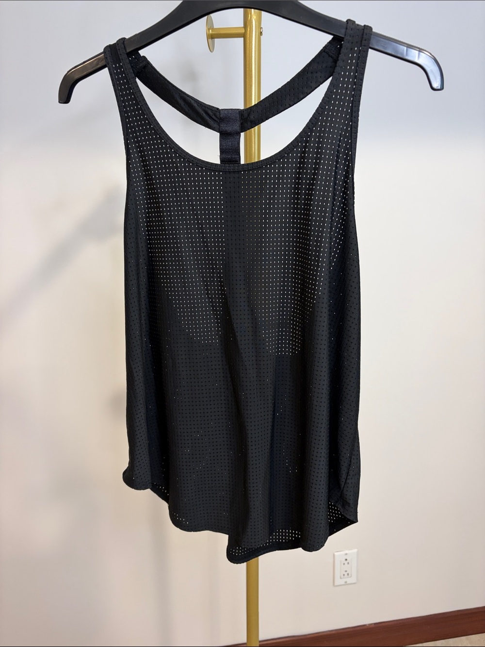 💕172💕 Cleo Harper tank